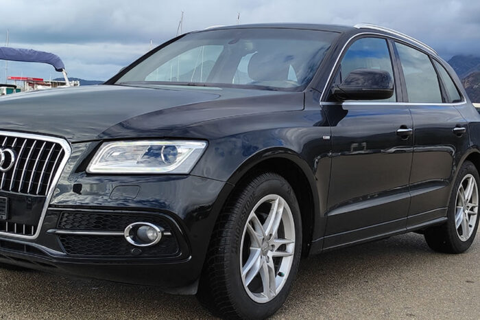 AUDI Q5